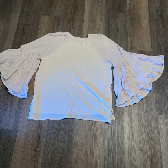 Free People No‎ Crying In Baseball Bell Sleeve Top Womens Size XS - Picture 15 of 17